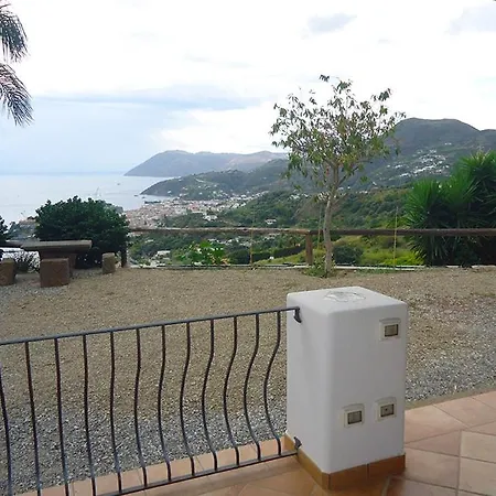 Apartmán Oasi Eoliana *